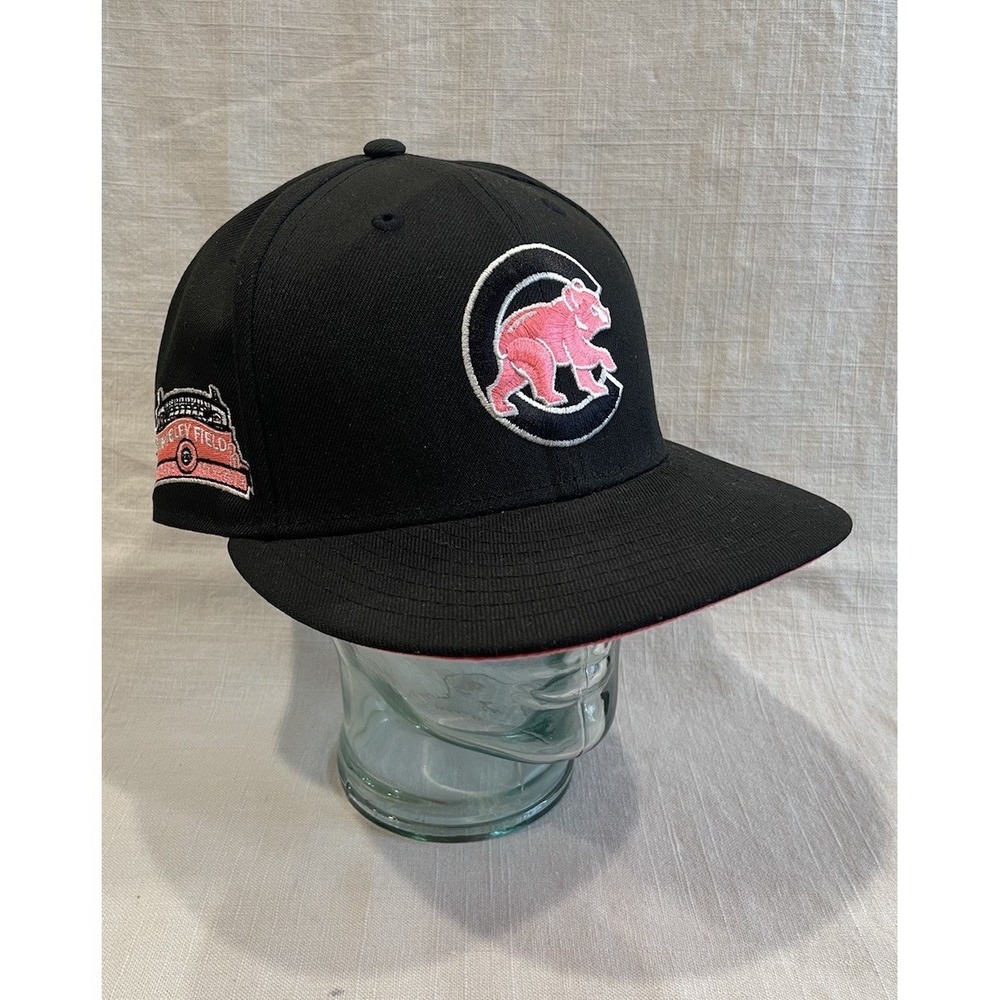 Chicago Cubs New Era‎ 59Fifty UV Neon Pink Bottom Wrigley Field Patch Fitted Hat